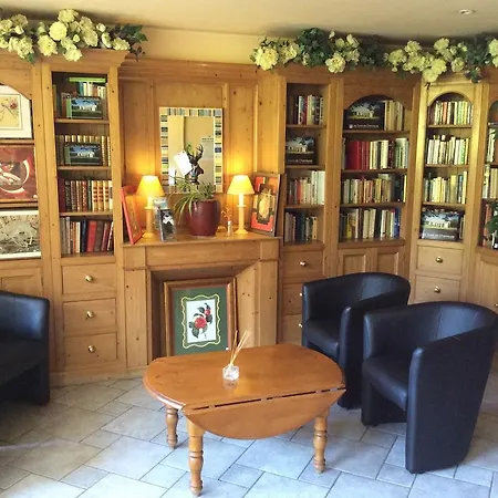 Les Ducs De Chevreuse, Hébergement, Repas&pdj Apartahotel