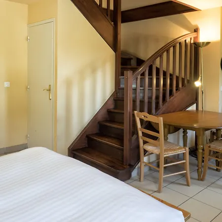 Apartahotel Les Ducs De Chevreuse, Hébergement, Repas&pdj 3*