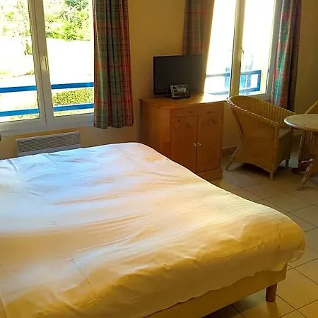 Les Ducs De Avec Hebergement, Repas & Pdj, Seminaire, Bureau & Parking 3*