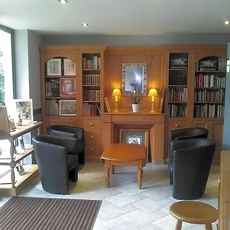 Aparthotel Les Ducs De Avec Hebergement, Repas & Pdj, Seminaire, Bureau & Parking 3*