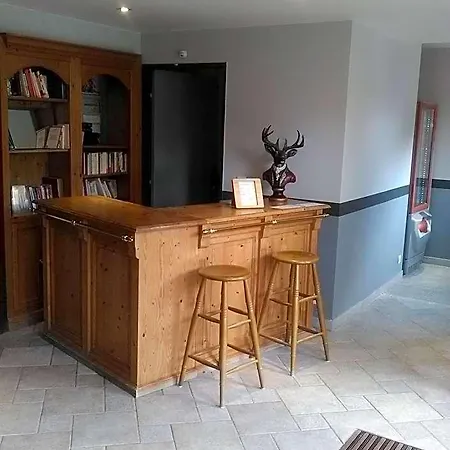 Les Ducs De Avec Hebergement, Repas & Pdj, Seminaire, Bureau & Parking 3*