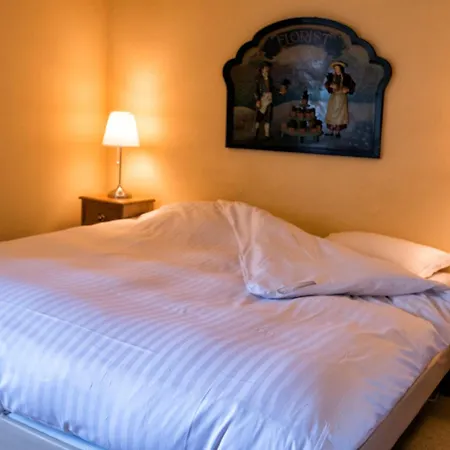 Les Ducs De Avec Hebergement, Repas & Pdj, Seminaire, Bureau & Parking Aparthotel 3*
