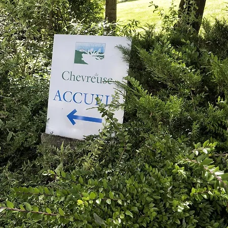 Les Ducs De Chevreuse, Hébergement, Repas&pdj Aparthotel